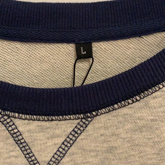 BNWT men’s Cowboys crew neck sweater - Picture 3 of 5